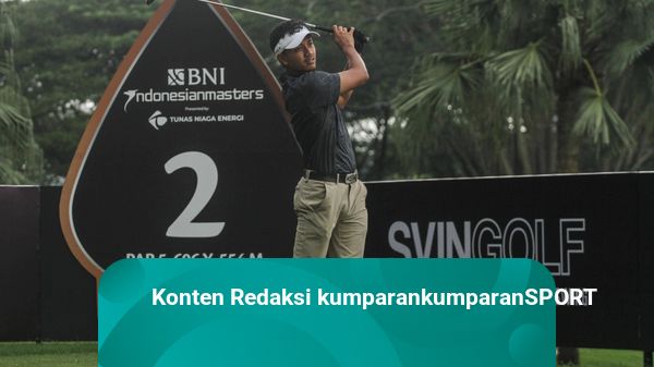 Foto: Aksi Pegolf Saat Putaran Kedua BNI Indonesia Masters 2022