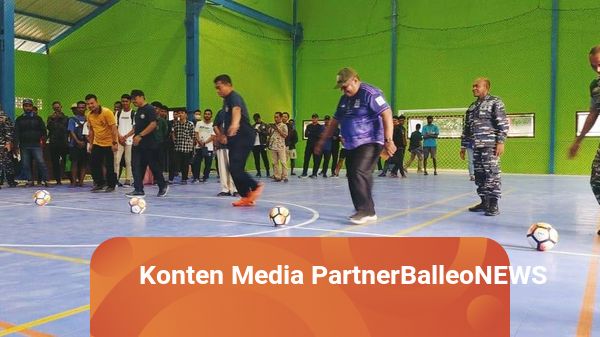 32 Klub Berpartisipasi dalam Turnamen Futsal PWI Sorong Raya Cup I
