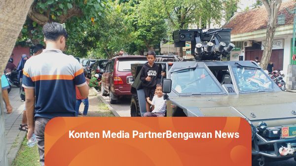 Usai Prosesi Kirab, Rute Kendaraan Kembali Normal