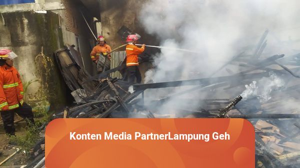 Satu Rumah di Kecamatan Kedaton, Bandar Lampung, Hangus Terbakar