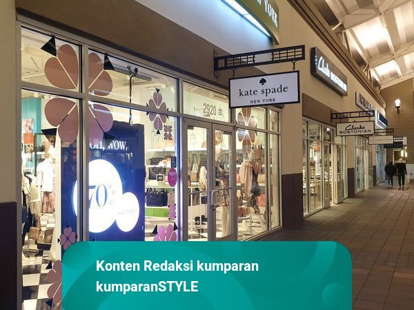 Berburu Barang Branded Harga Miring di Johor Premium Outlet - Klasika