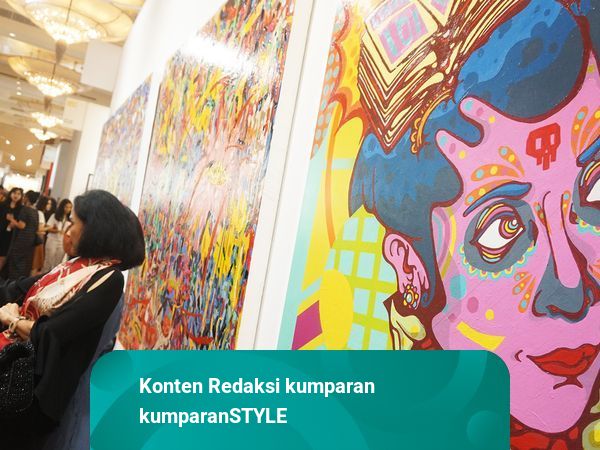 Karya Instalasi indieguerillas di Pacific Place Jakarta