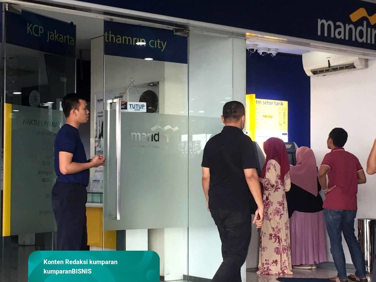 Belum Semua Layanan Bank Mandiri Berfungsi Normal | kumparan.com