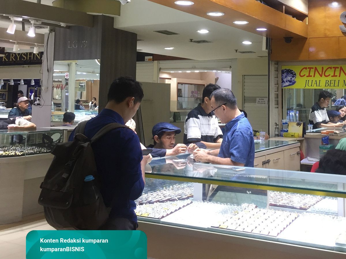 Harga Emas Melonjak, Ada yang Jual Sampai 1 Kg di Cikini Gold ...