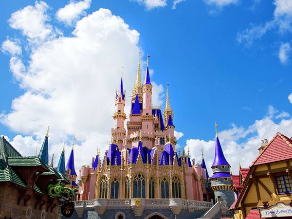 Foto Puncak Fantasyland di Cisarua
