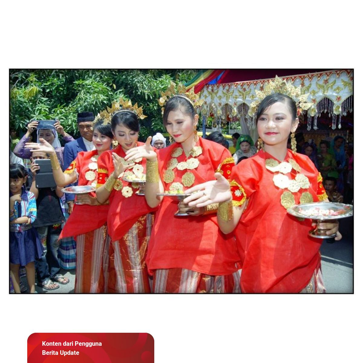 5 Kegiatan Untuk Melestarikan Pakaian Adat Di Indonesia Kumparan Com