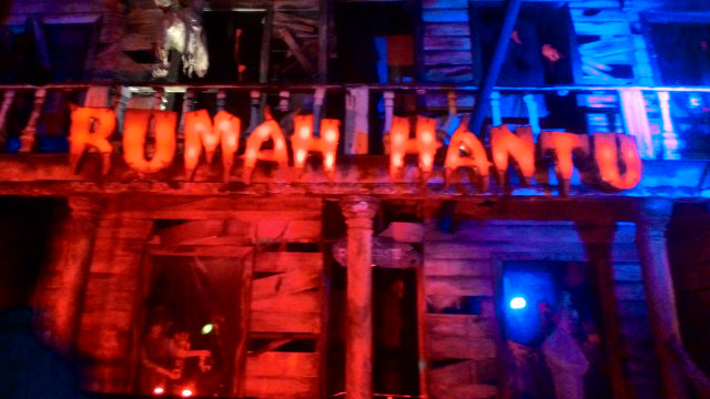 Warga Plemahan bercerita tentang misteri rumah hantu
