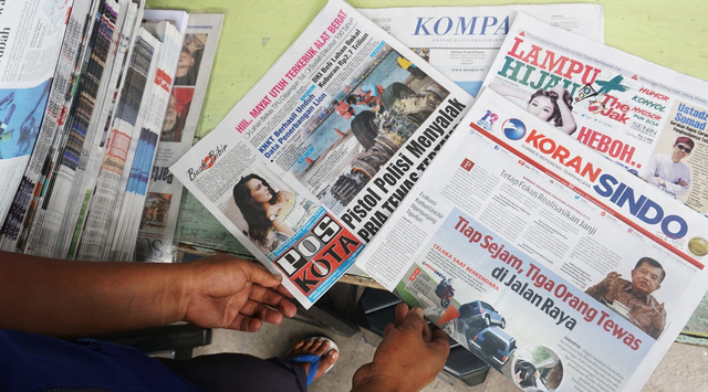 Ilustrasi peran pers dalam masyarakat