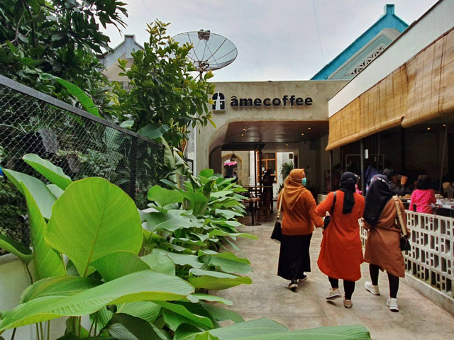 Coffee Shop Amah Kopitown customer experience