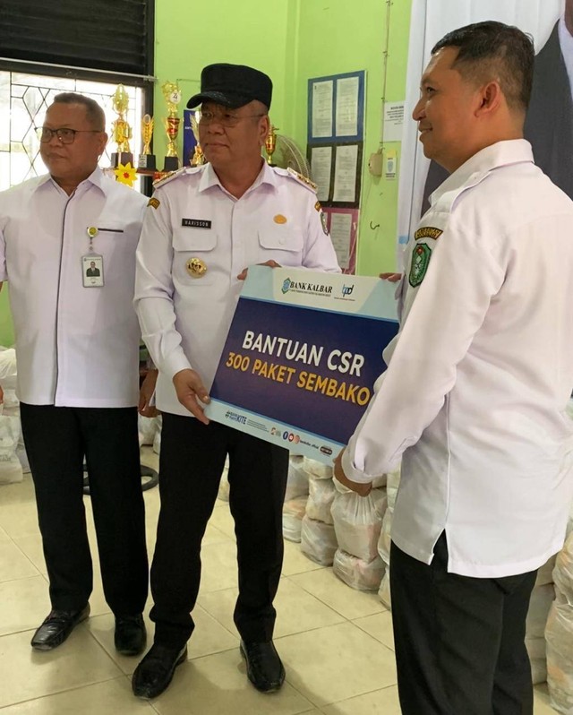 Toko Sembako Milik Warga Desa di Kalbar