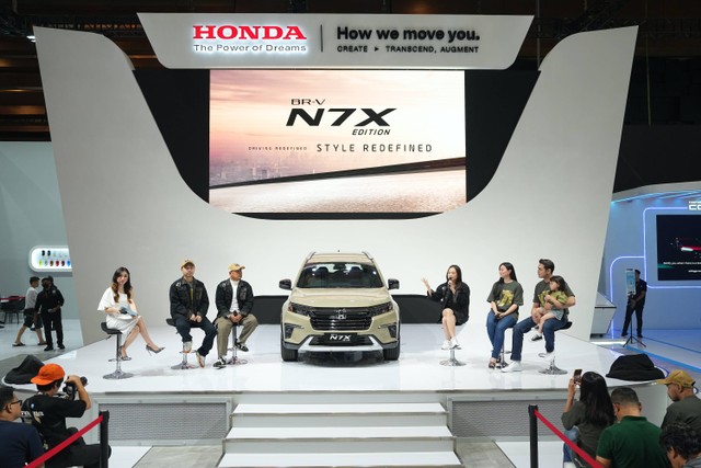 mobil baru Geely Zeekr di IIMS 2026