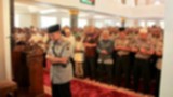 Kapolda Jateng Irjen Rycko Amelza memimpin salat gaib atas wafatnya KH Maimoen Zubair di  Masjid Al Ishlah SPN Purwokerto