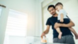 ayah dan pekerjaan rumah tangga