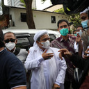 Habib Rizieq Ditahan