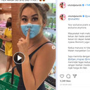 Bule Lukis Masker di Wajah