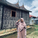 Huzaiqah latifa