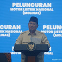 Prabowo Luncurkan Motor Listrik Buatan RI