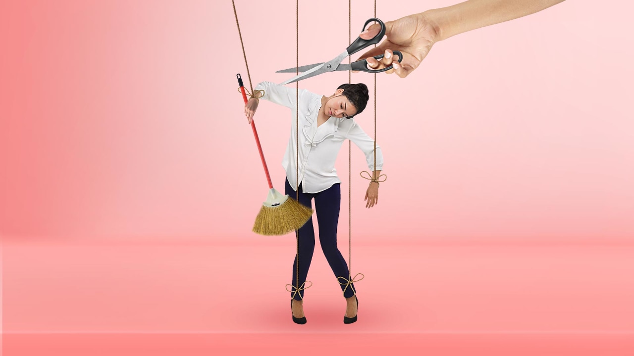 COVER LIPSUS INDONESIA TANPA FEMINIS