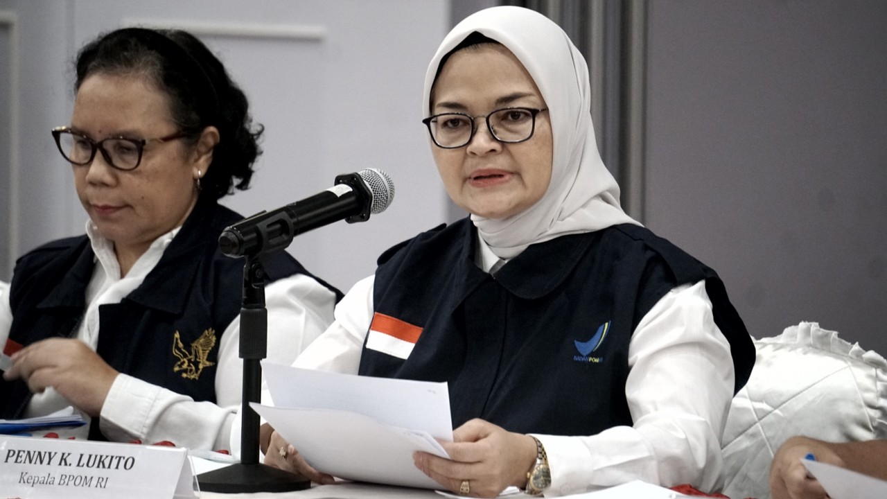 Kepala BPOM Penny Lukito tinjau pangan hasil pengawasan