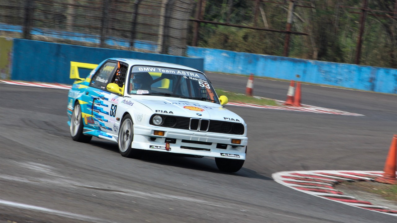 OTOMOTIF, KONTEN SPESIAL, BMW, BMW E30