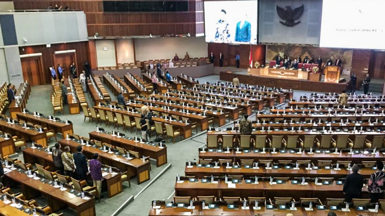 Suasana rapat paripurna ke-4 masa sidang I tahun 2019-2020.