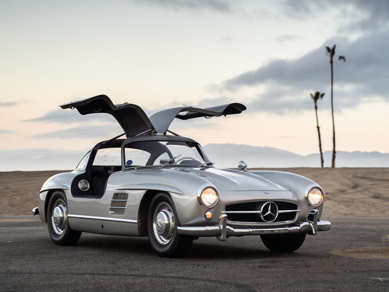 Mercedes-Benz SL300 Gullwing