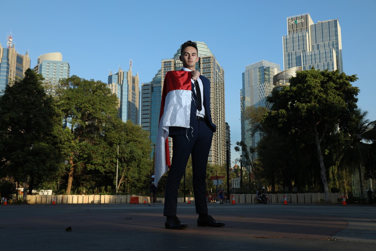 wawancara khusus, Luis Leeds, F4