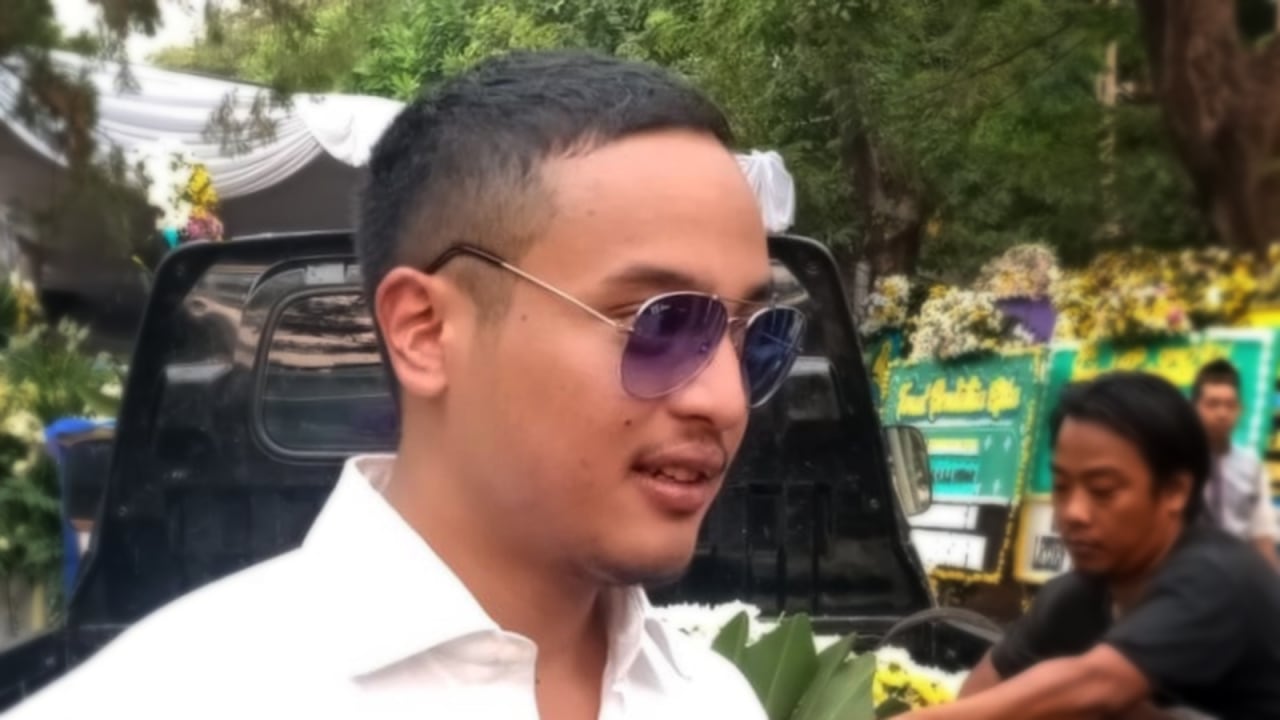 Cucu Habibie, Farhan Sultan Habibie.