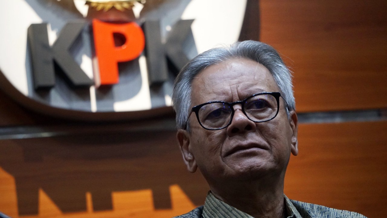 Erry Riyana Hardjapamekas , Pimpinan KPK Terdahulu