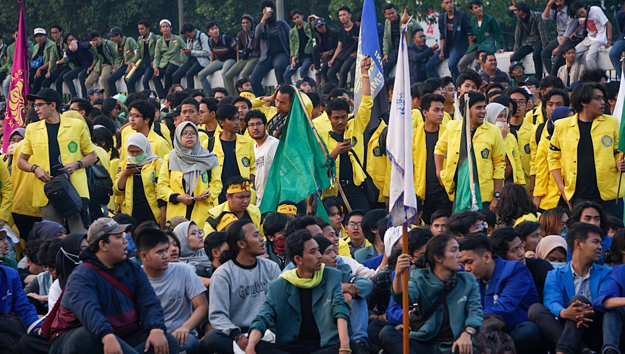 Demo Mahasiswa di Gedung DPR RI