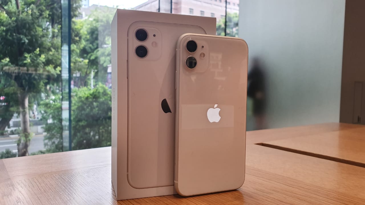 iPhone 11