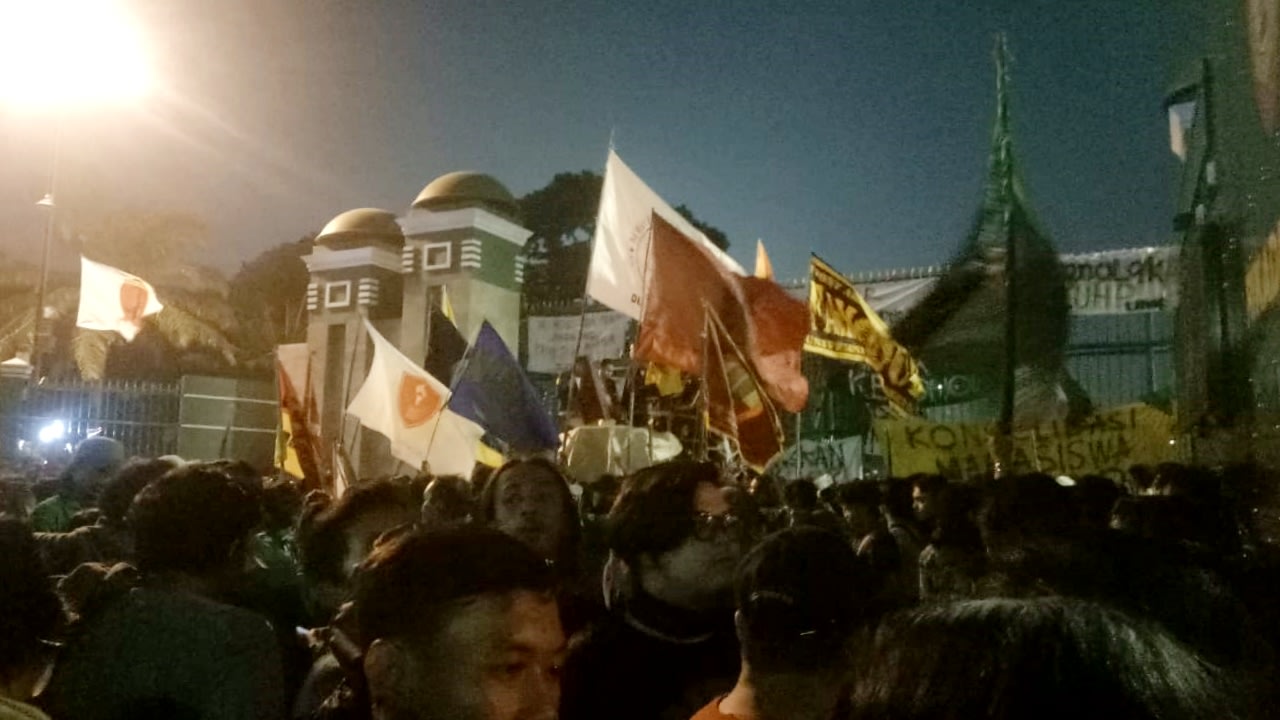 Demo Mahasiswa di DPR Jakarta