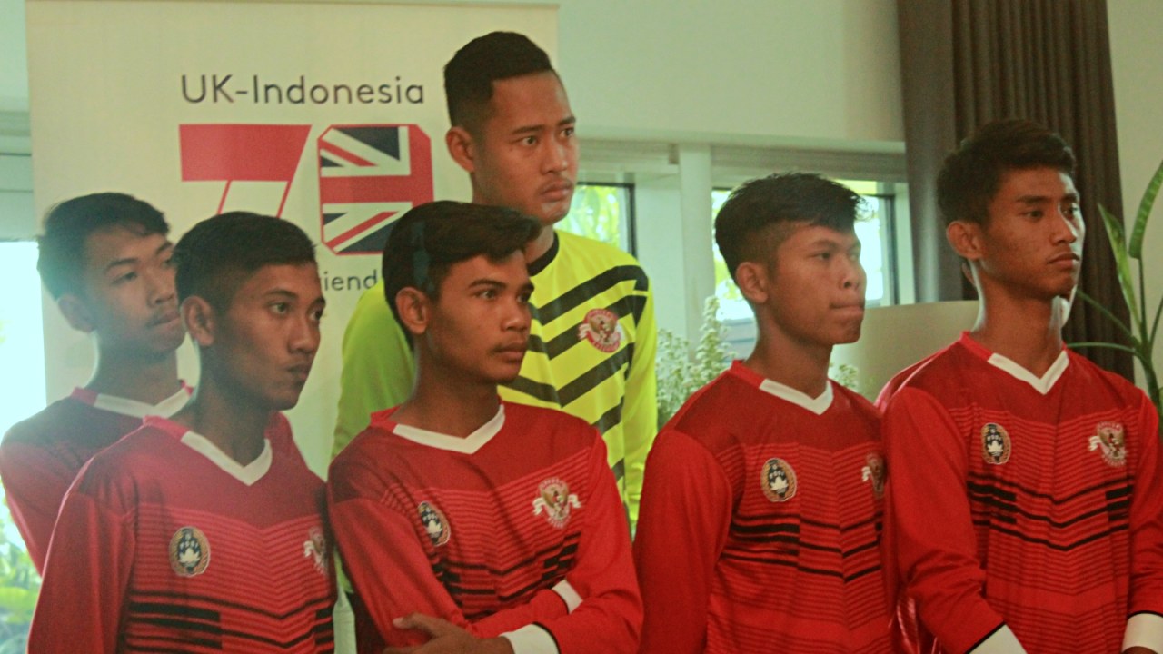 Salah satu pemain Garuda Select, Erlangga Setyo