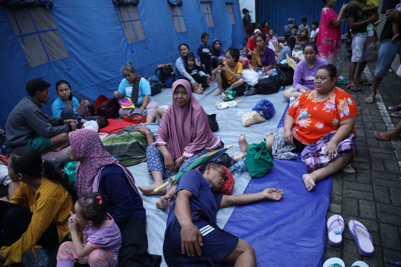 Pengungsian sementara di Kemang Utara