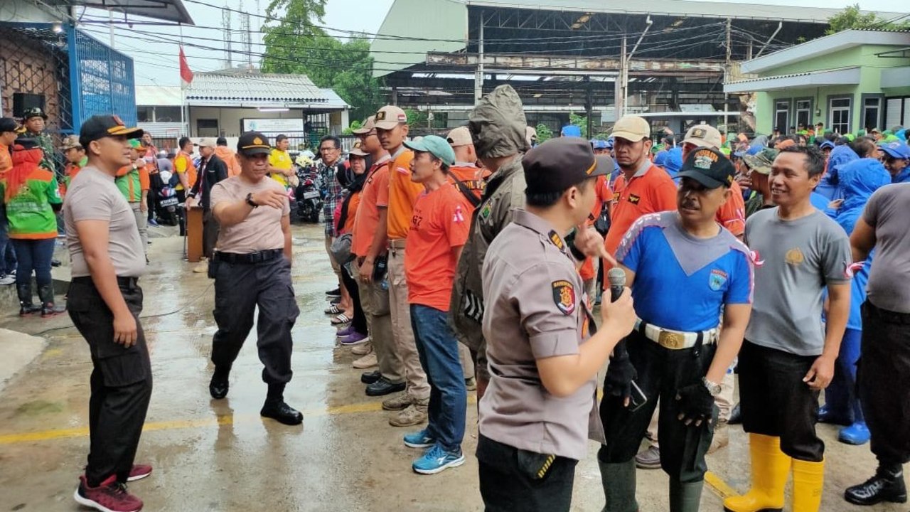 Personel TNI dan Polri di Grogol