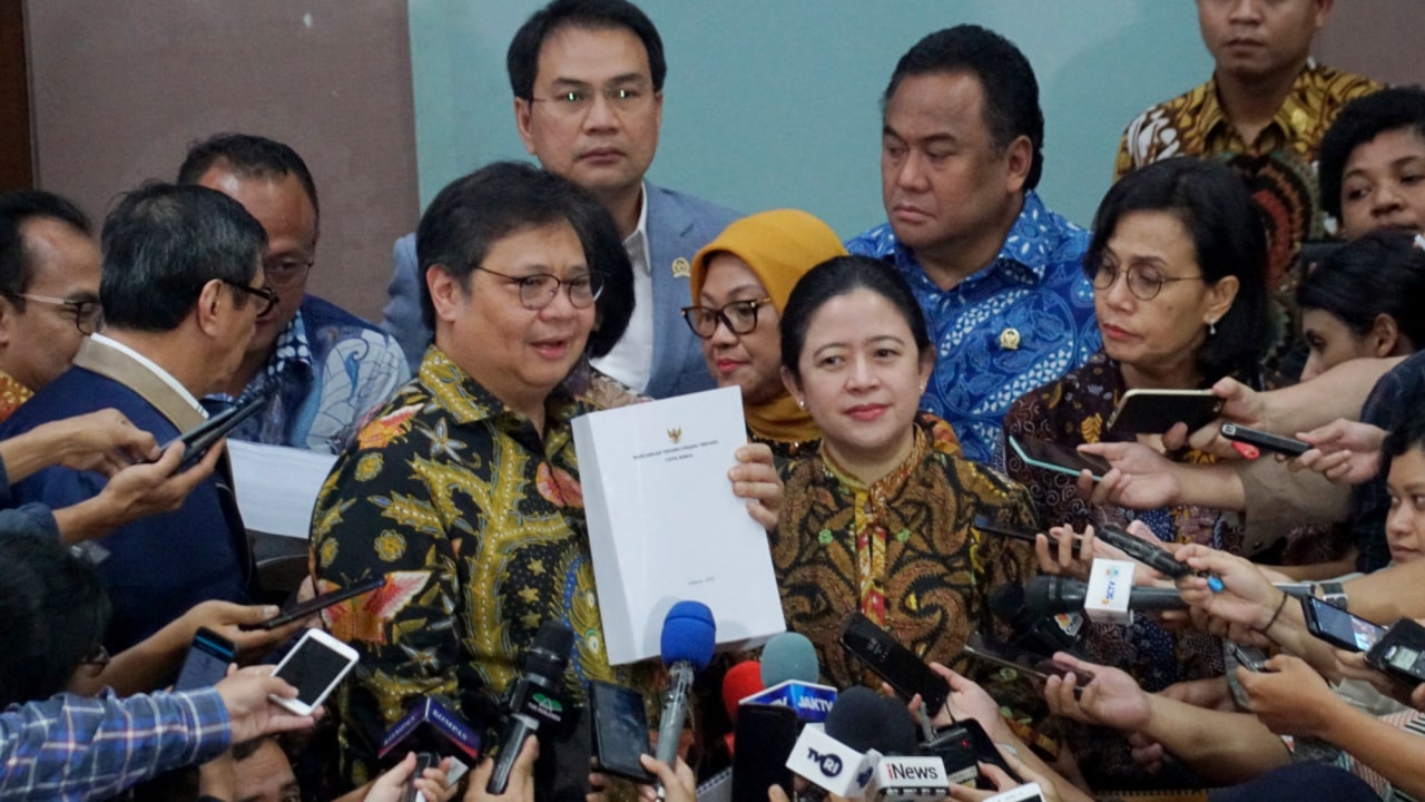 Kumplus- Opini Hikmahanto- Penyerahan Draf RUU Cika