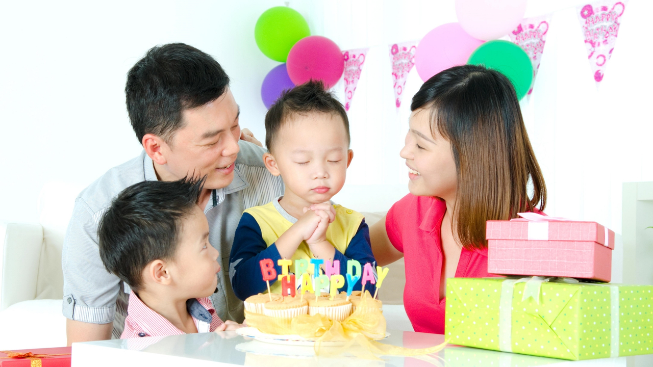 Ilustrasi ulang tahun anak di rumah
