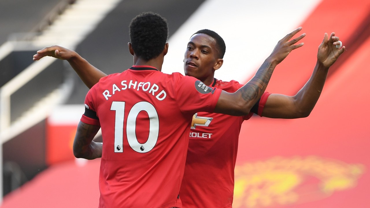 16:9 Marcus Rashford dan Anthony Martial