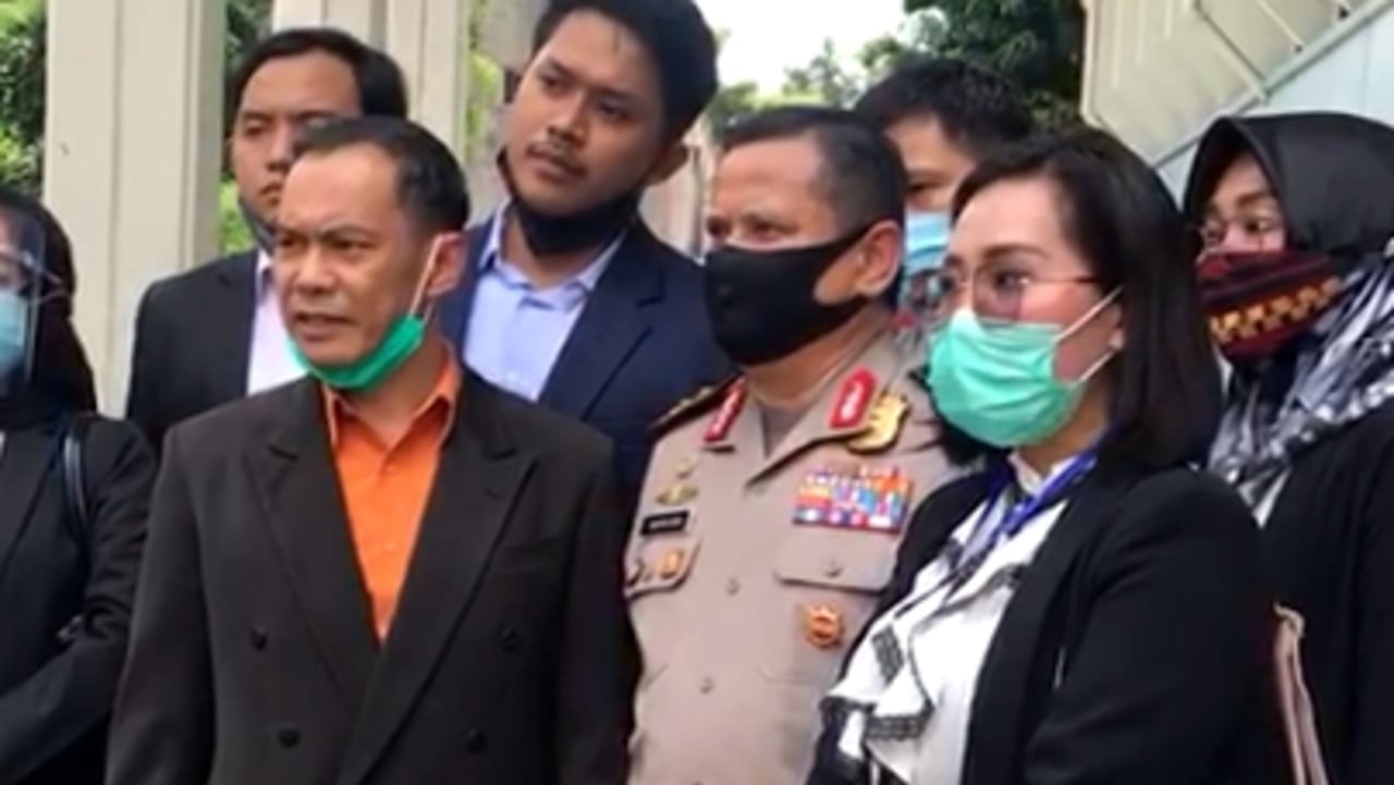 Irjen Napoleon Bonaparte seragam dinas di PN Jaksel