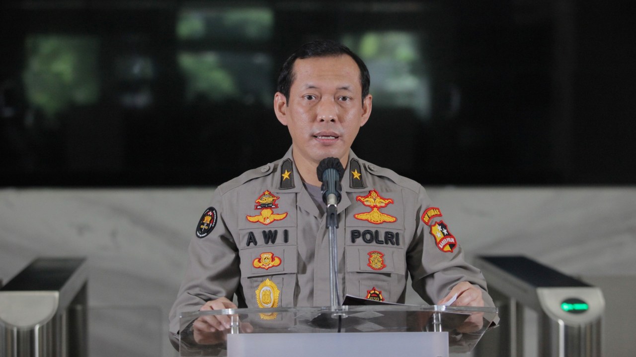 konferensi pers kasus kebakaran di Kejaksaan Agung