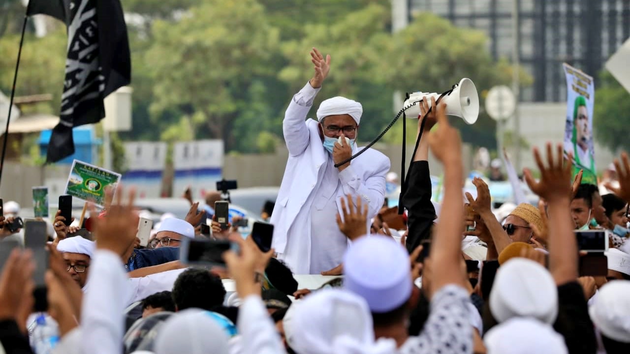 Habib Rizieq Syihab tiba di Bandara Soekarno Hatta