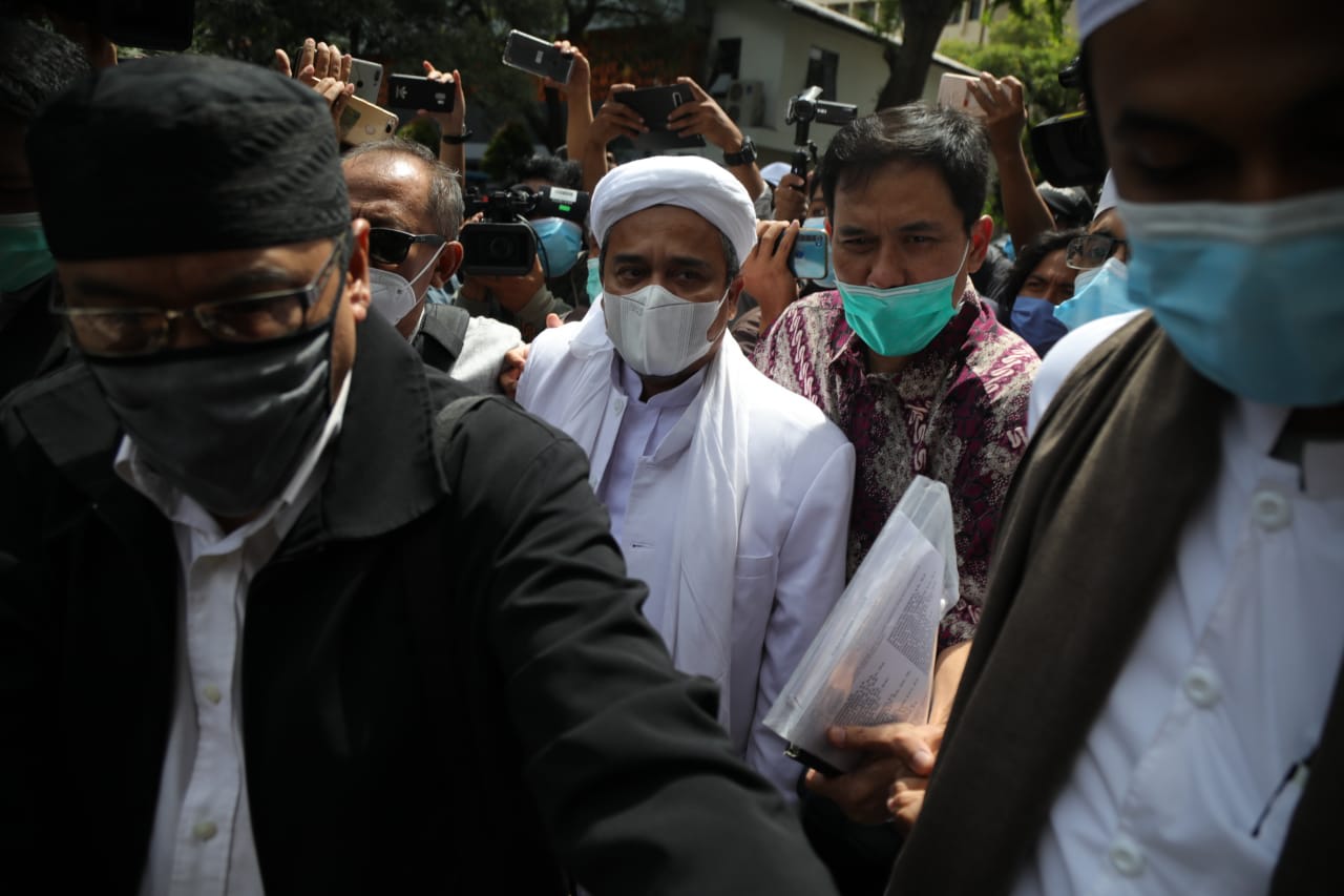 Habib Rizieq Syihab saat tiba di Polda Metro Jaya