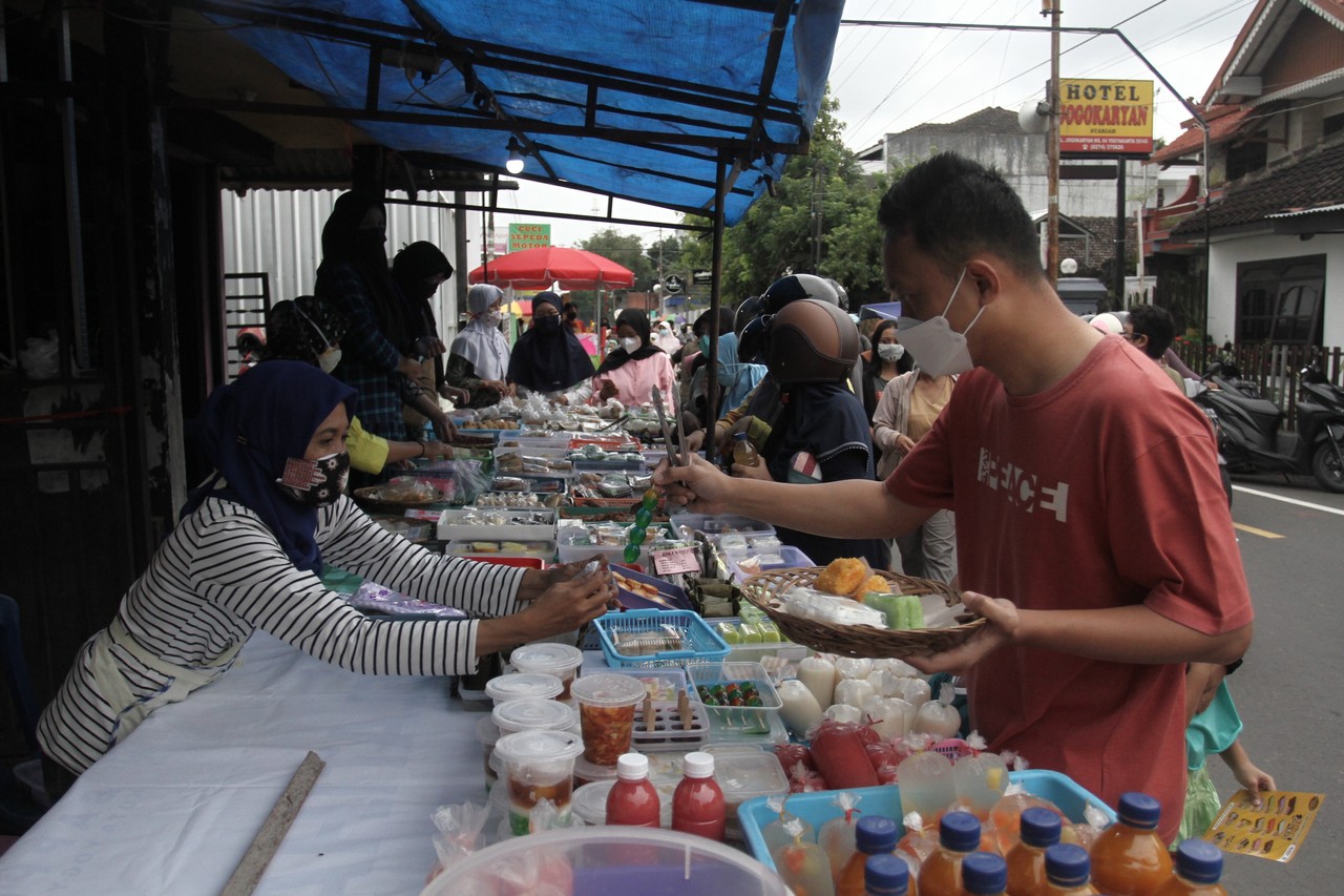 Pedagang Takjil di Yogyakarta
