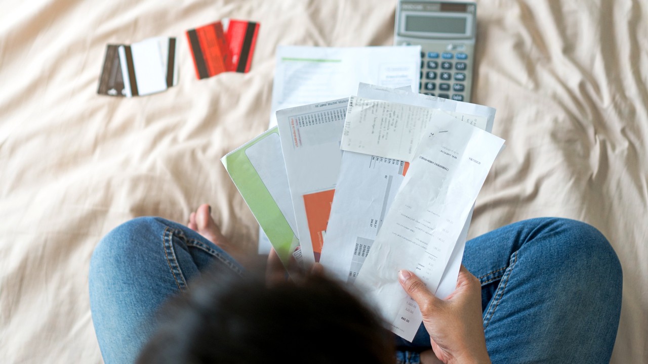 Kumplus- Annisa Steviani- THR