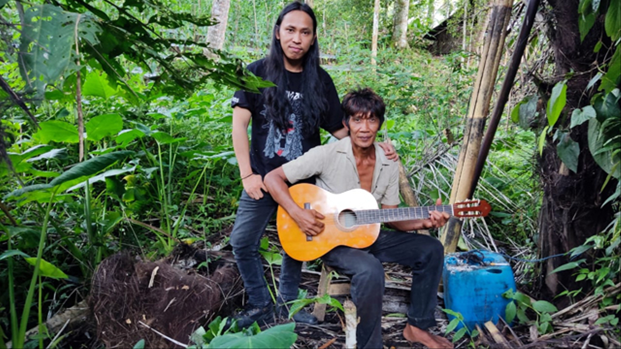 kalfein wuisan pemuda pelestari seni dan budaya minahasa.jpg