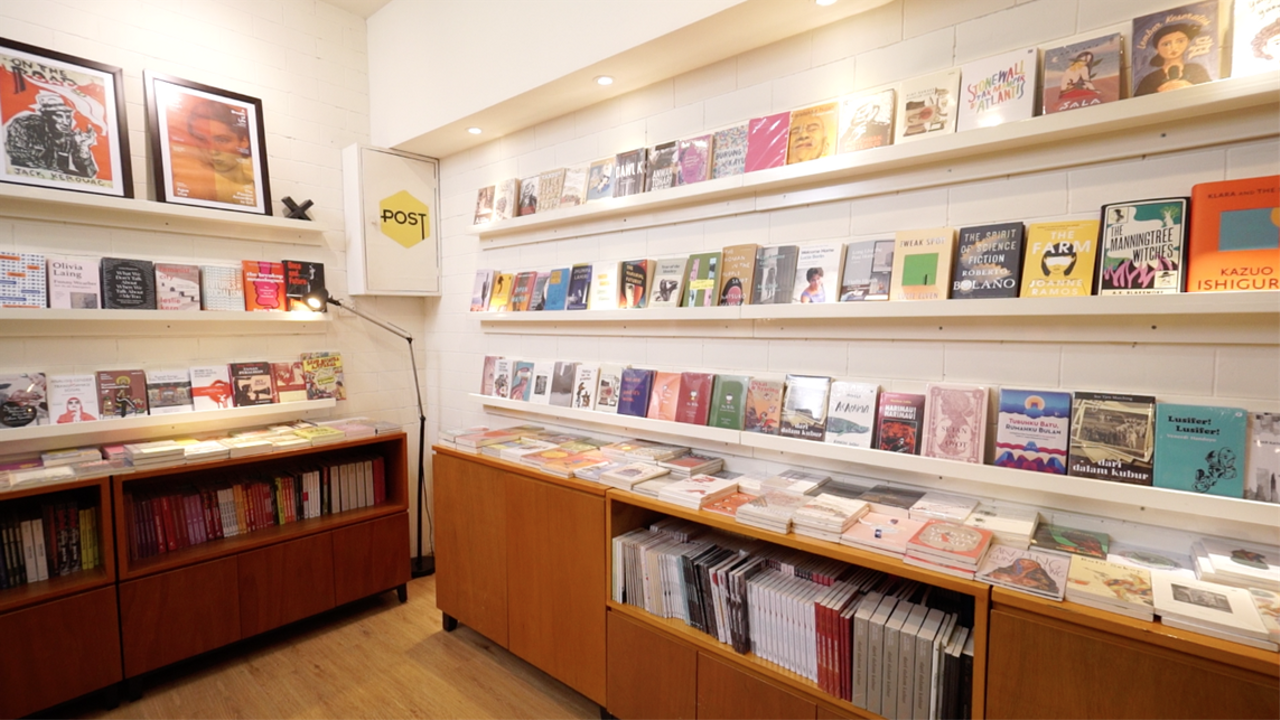 Post Bookshop di Pasar Santa