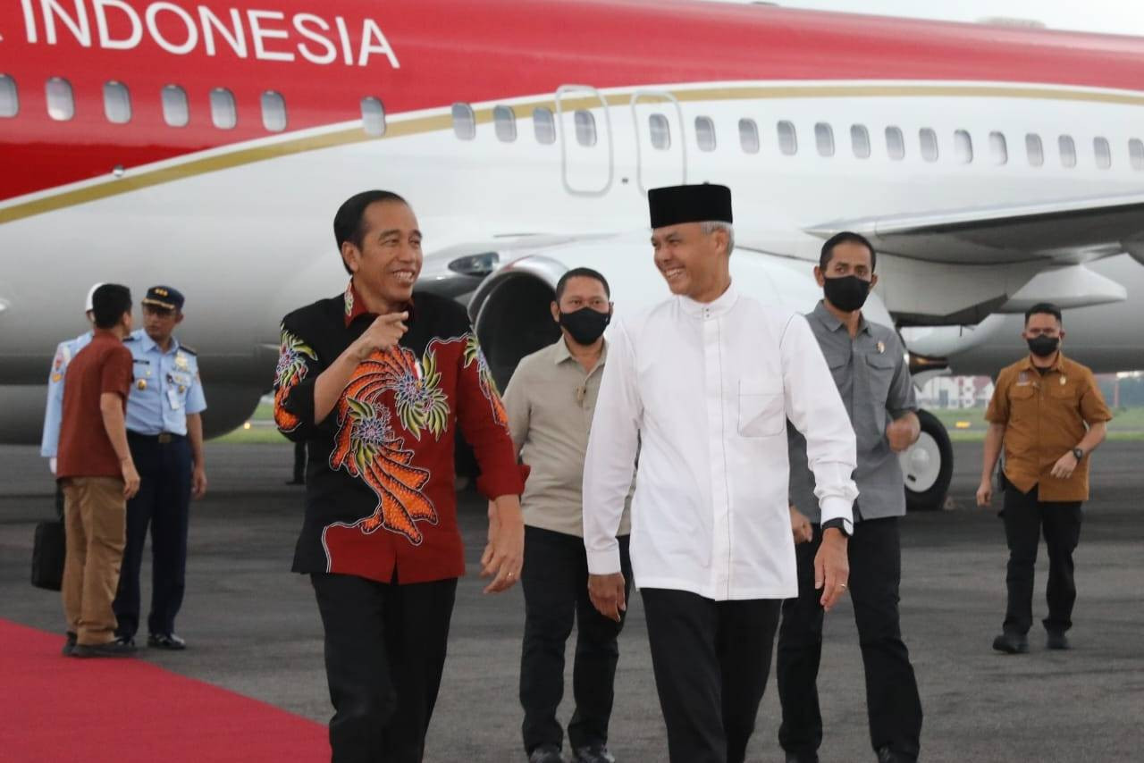 Presiden Jokowi bersama Ganjar tiba di Solo