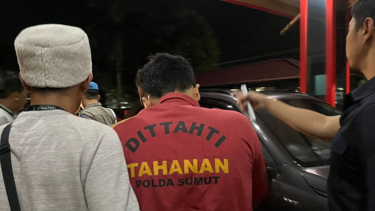Aditya Hasibuan dan ayahnya AKBP Achiruddin 
