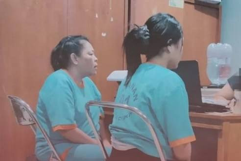 2 perempuan tersangka muncikari