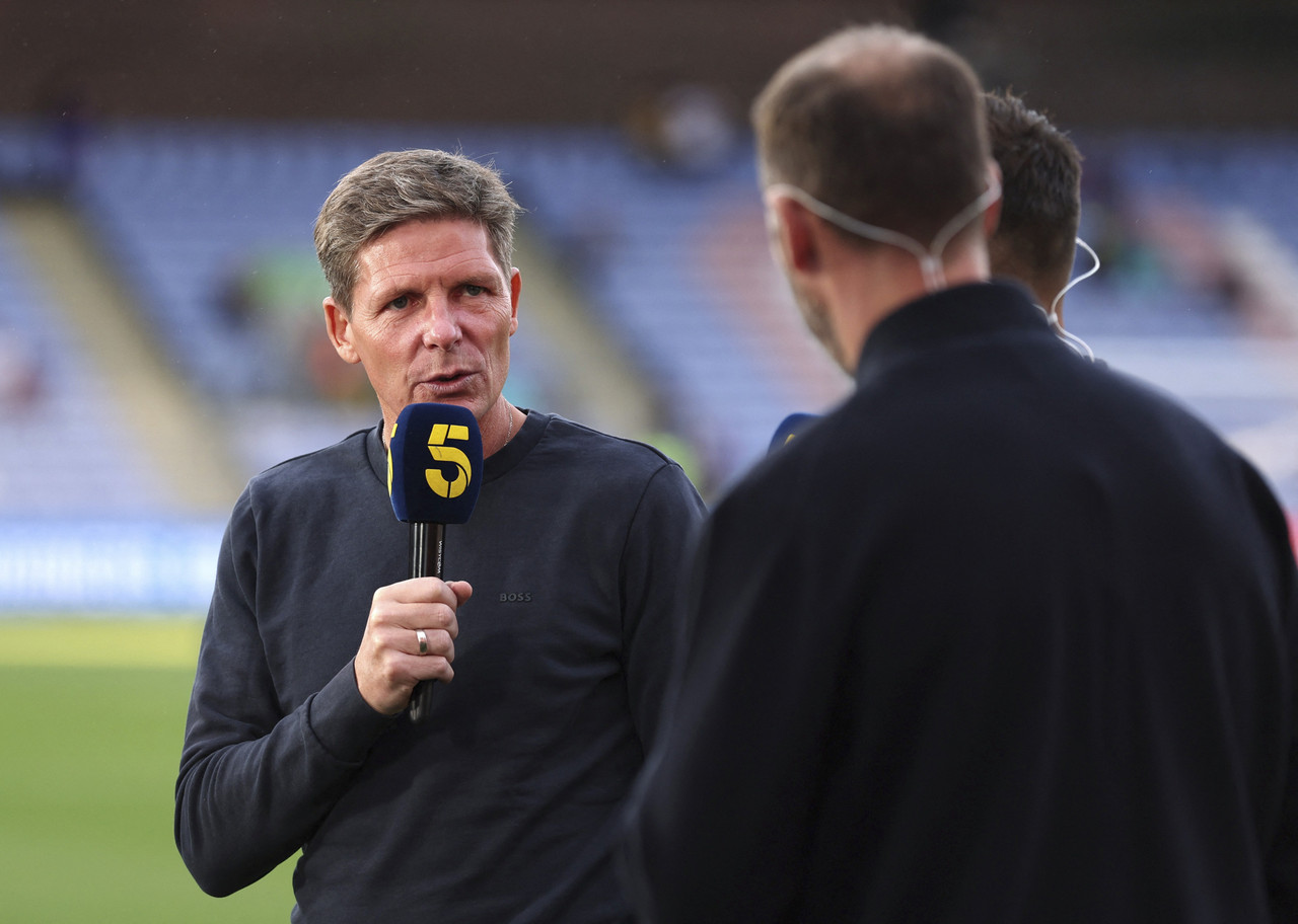  Ilustrasi Wawancara Klub Inggris